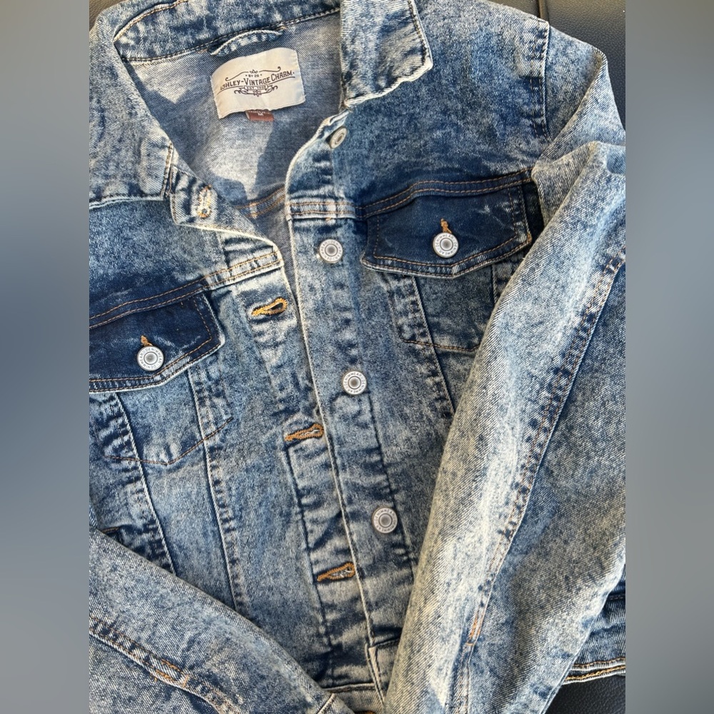 Denim jacket size M